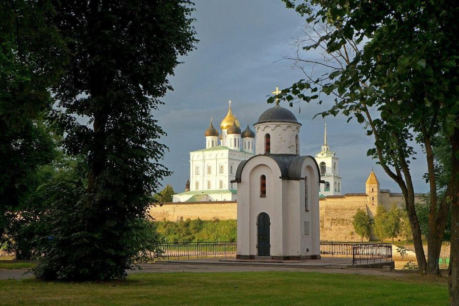 ПСКОВ 5 дней с отдыхом в Печорах